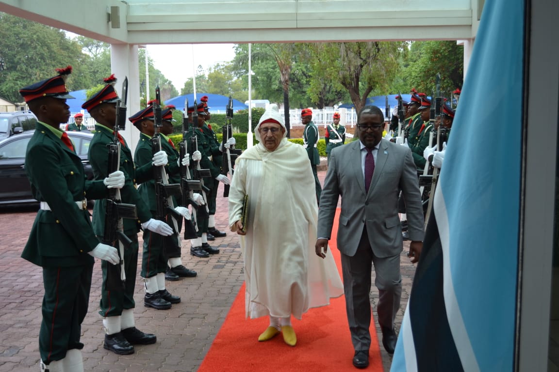 Morocco’s Ambassador to Botswana Hands Credentials to President Mokgweetsi Masisi